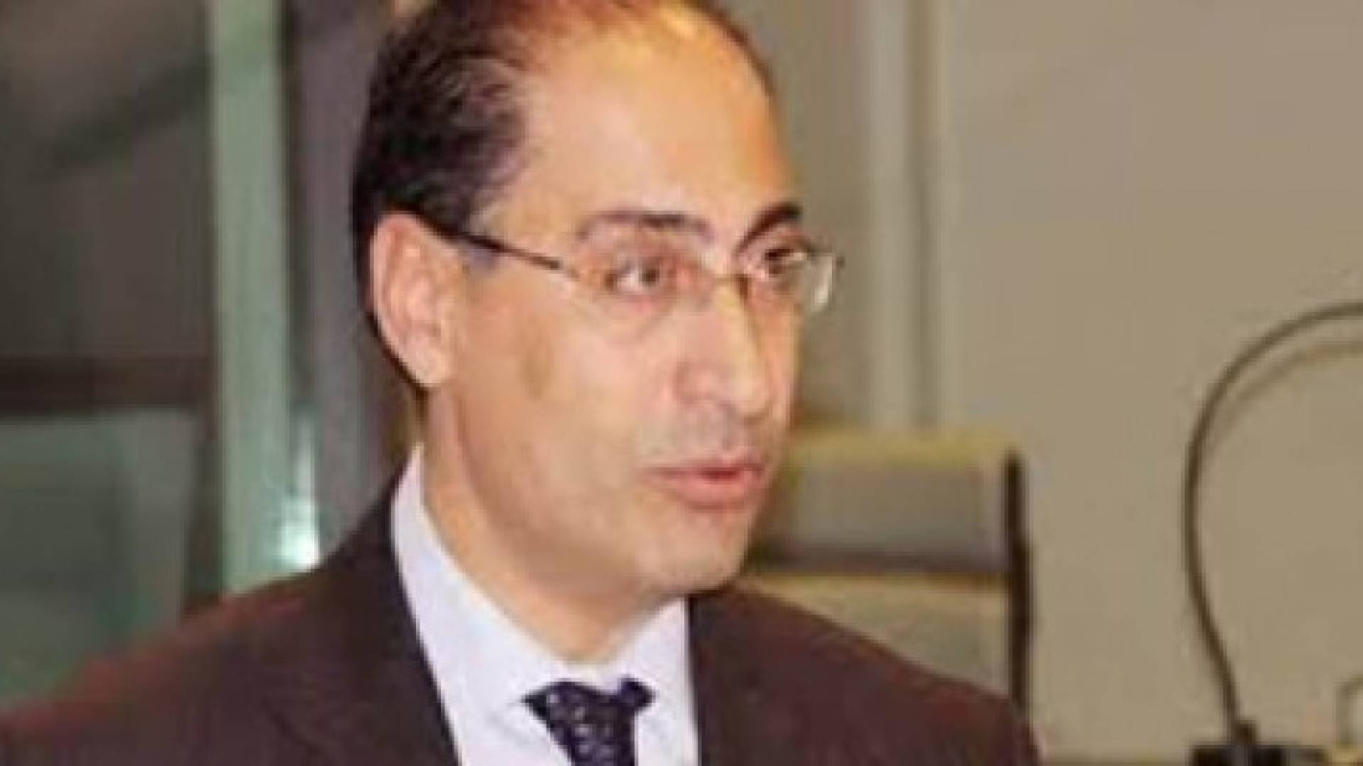 وزير الطاقة ابراهيم سيف 