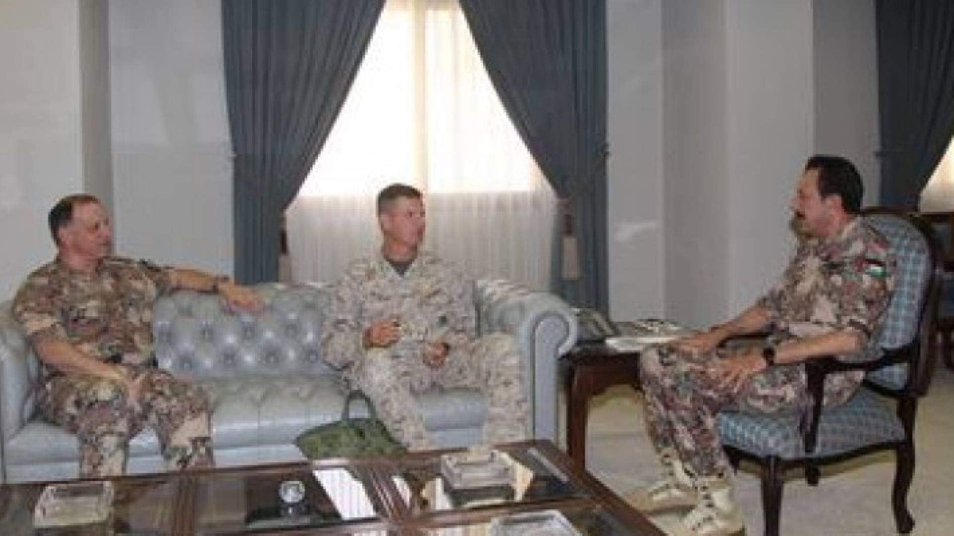 الزبن يستقبل وفدا عسكريا أميركيا