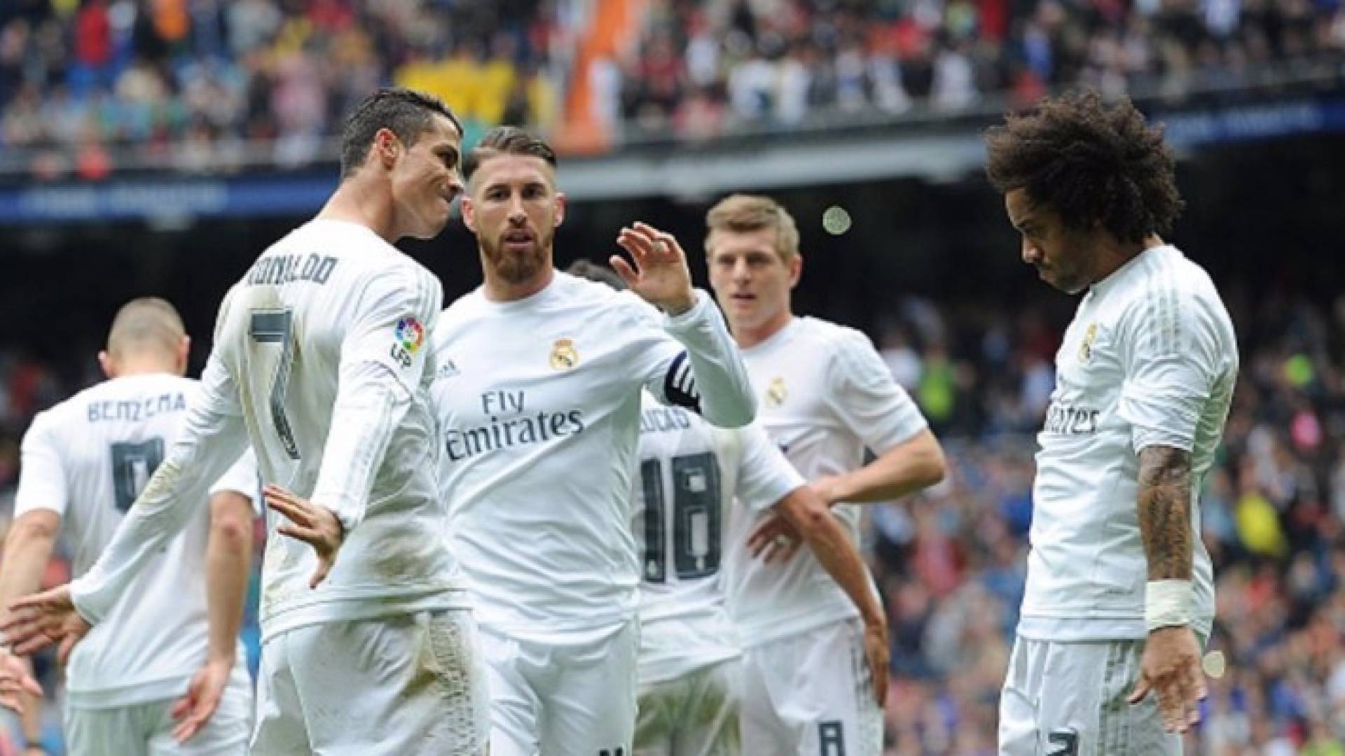 رونالدو يقود الريال لعبور عقبة فالنسيا