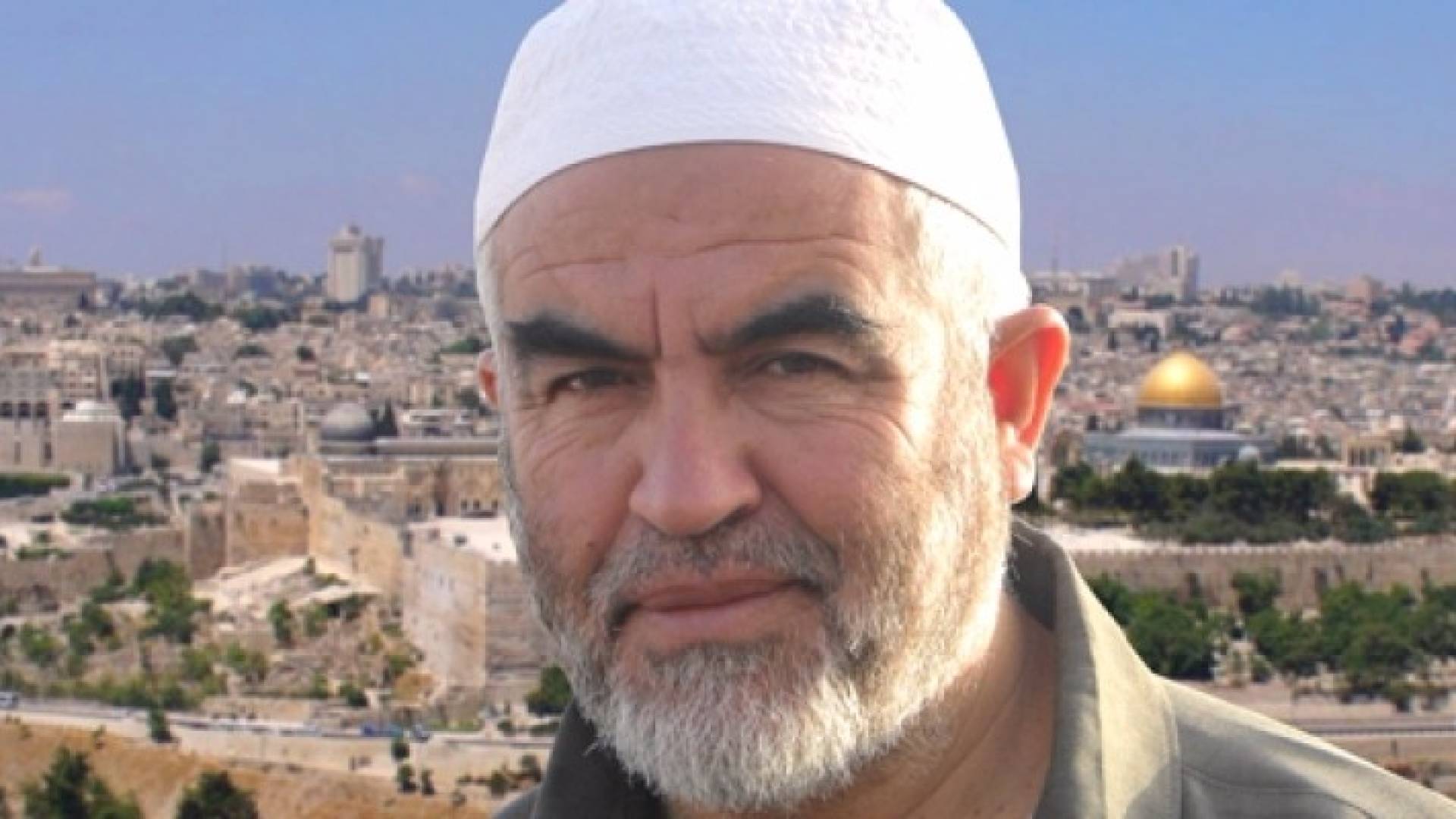 تغريدات تضامنية مع شيخ الاقصى رائد صلاح