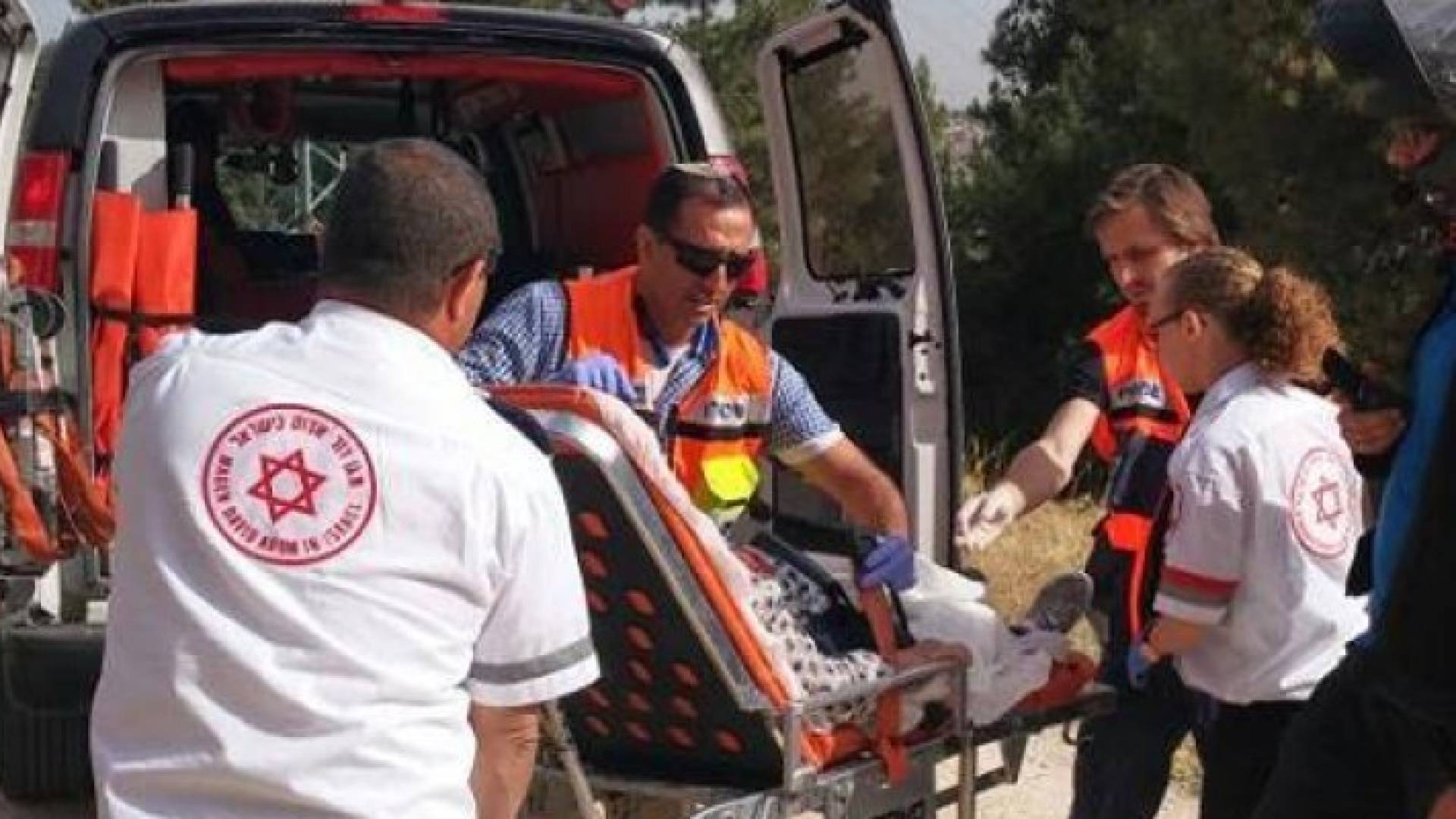 اعتقال شاب في القدس بزعم تنفيذ عملية طعن