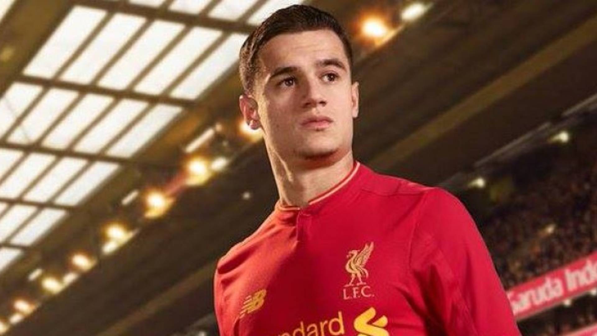 ليفربول يكشف عن قمصانه للموسم المقبل