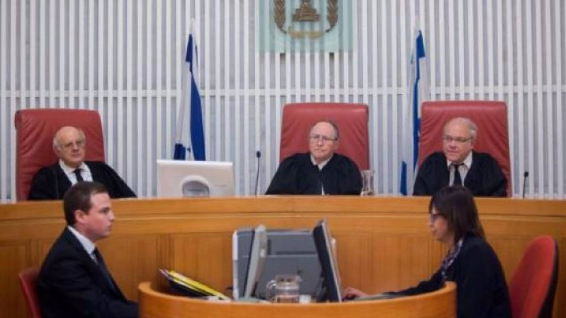 اسرائيل تتهم فتى فلسطينيا تسلل من غزة بمحاولة القتل والانتماء الى حماس