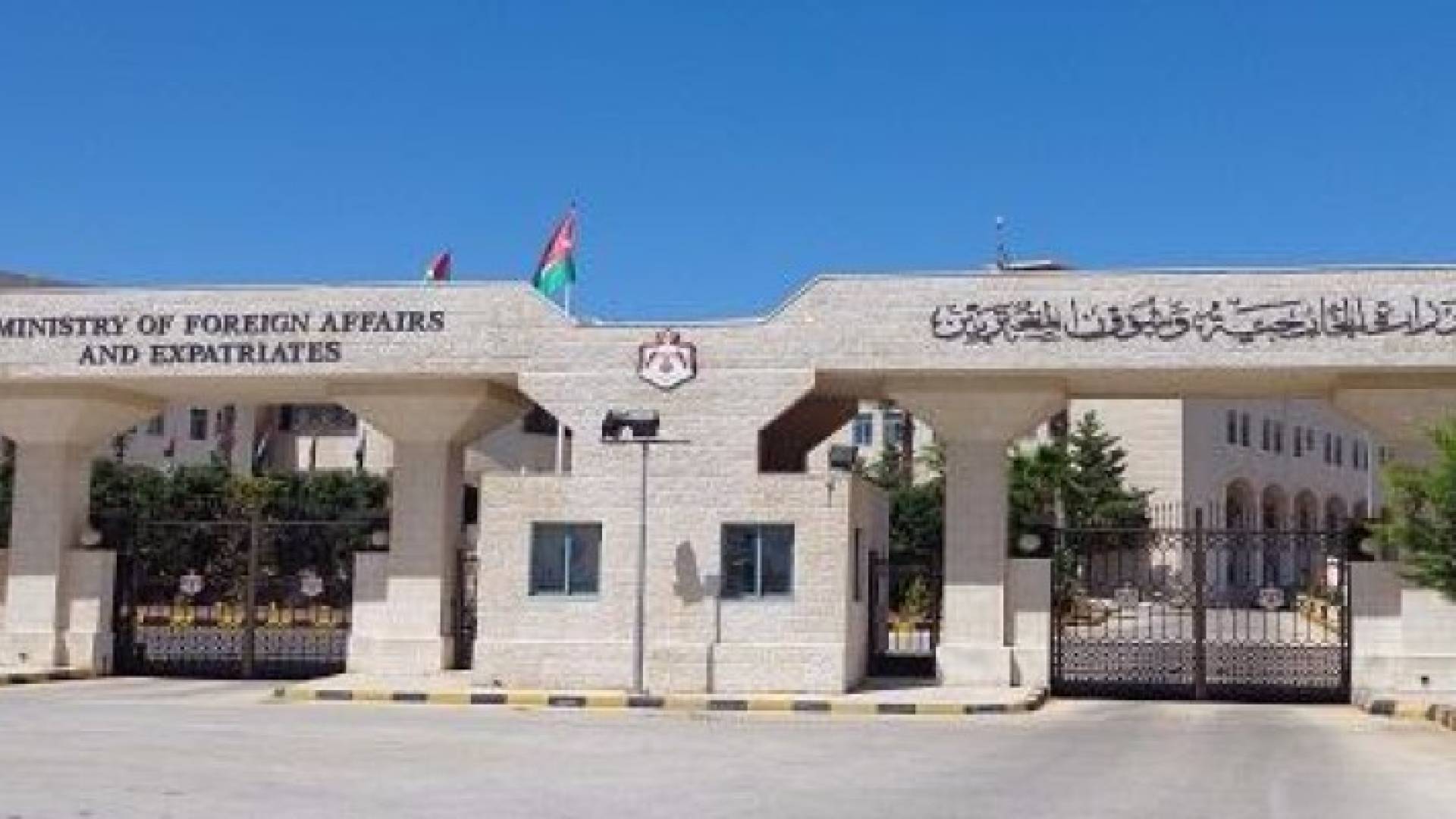 الإفراج عن ثلاثة اردنيين محتجزين بالسودان ..تفاصيل