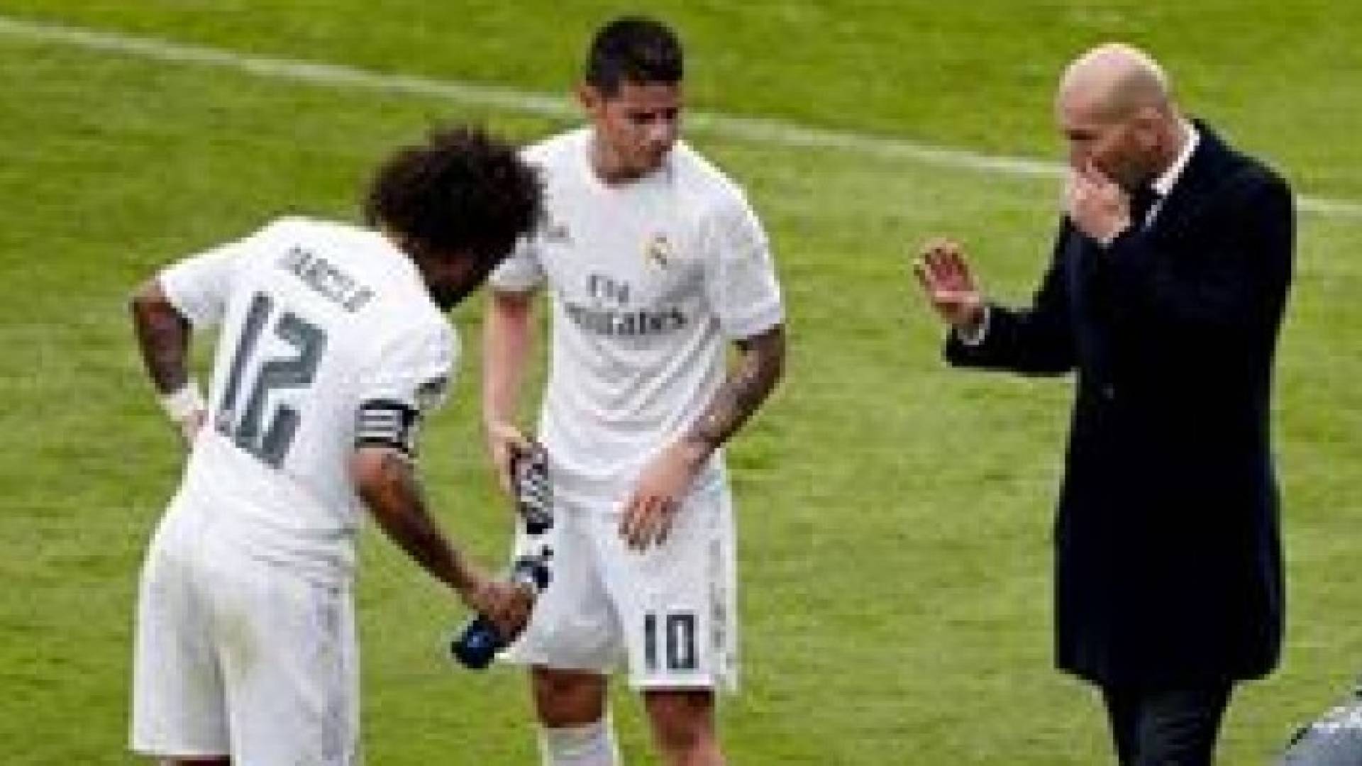 رودريغيز يقترب من مانشستر