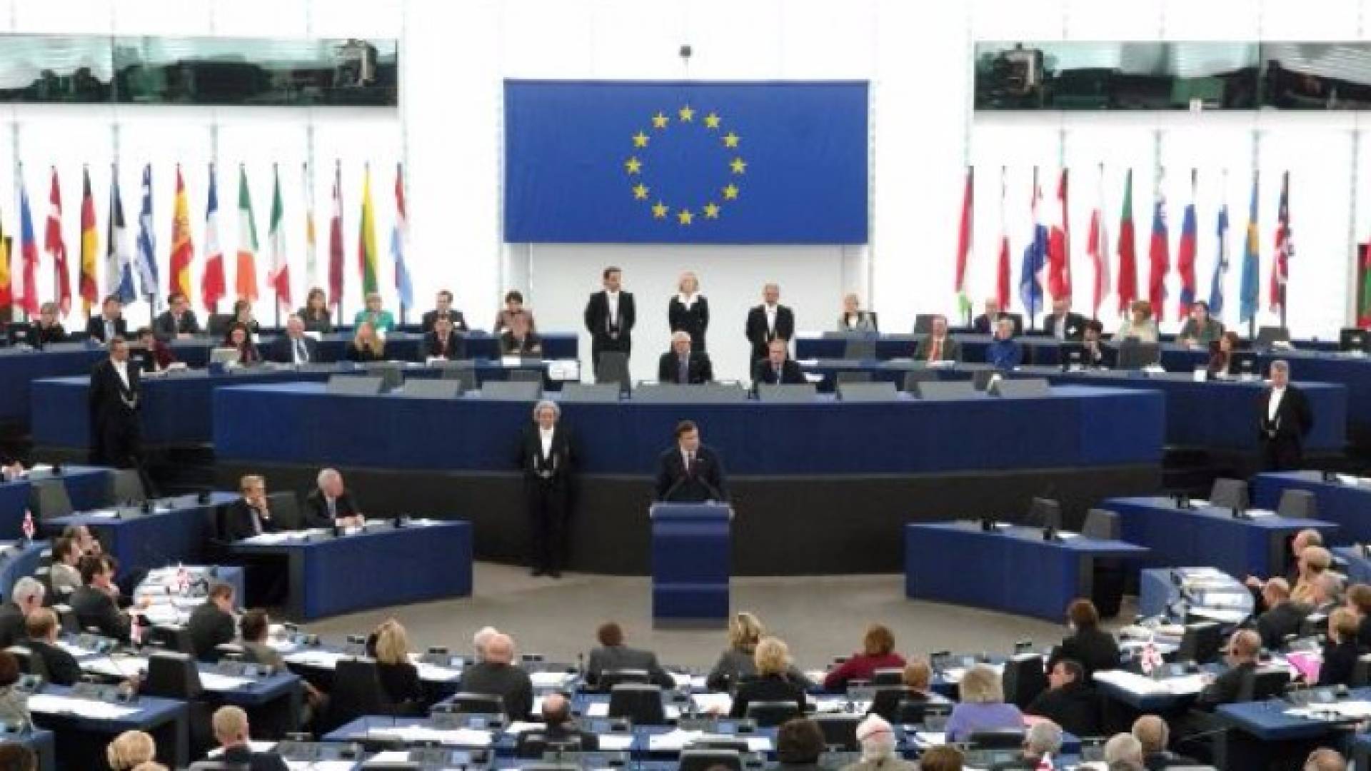 تشريع اوروبي لجذب الباحثين والعلماء الشباب الاجانب