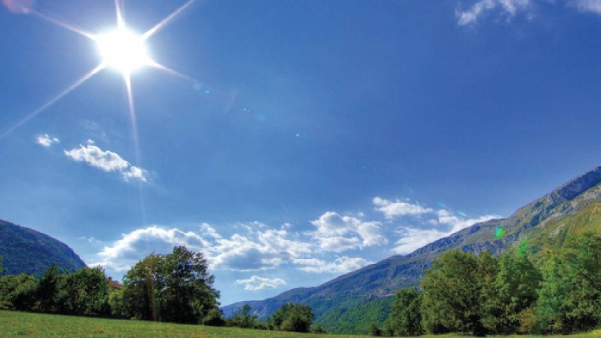 طقس الخميس: ارتفاع بسيط على الحرارة وتراجع في سرعة الرياح