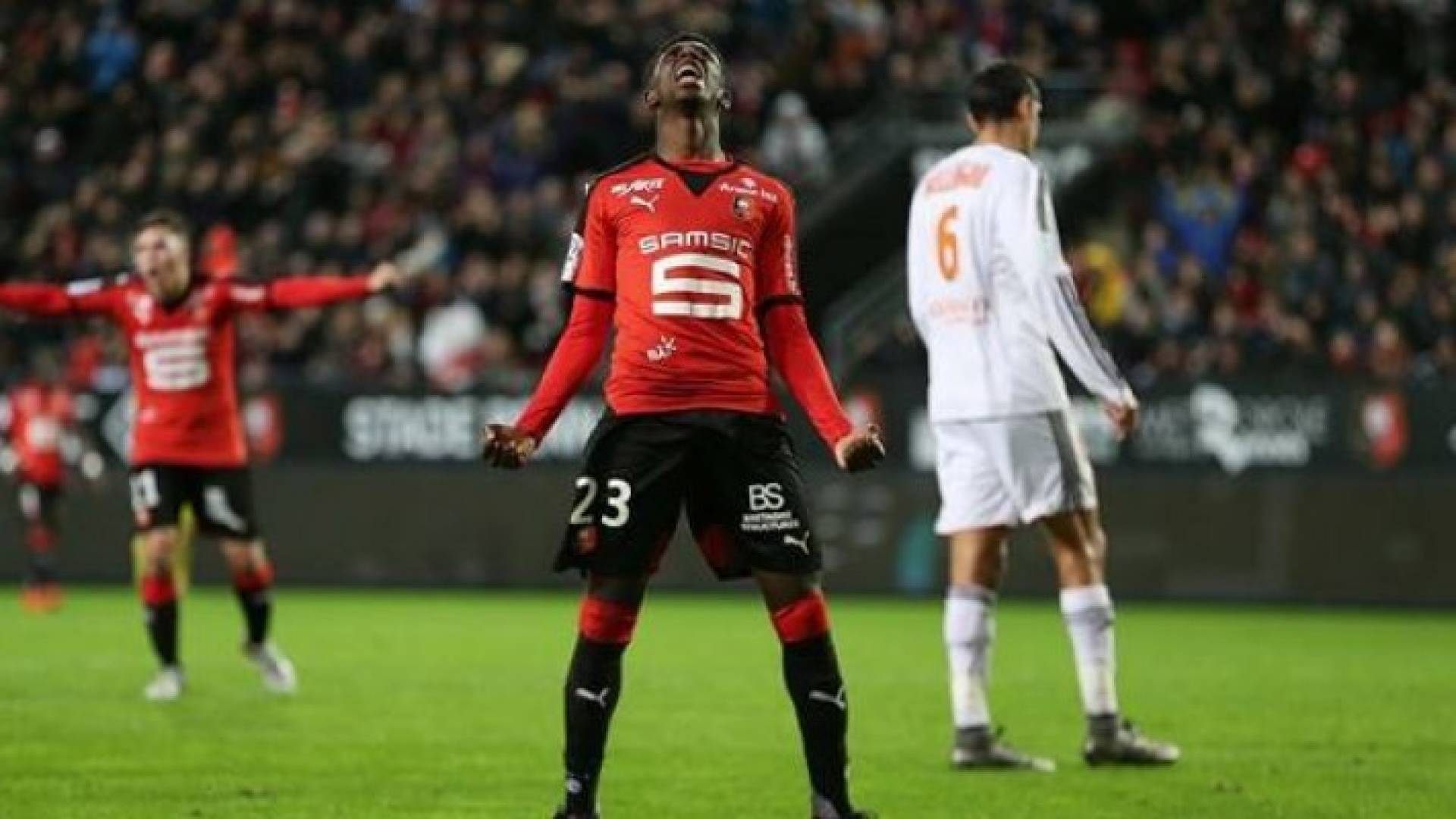 دورتموند يخطف الموهبة الفرنسية ذات الأصول الموريتانية