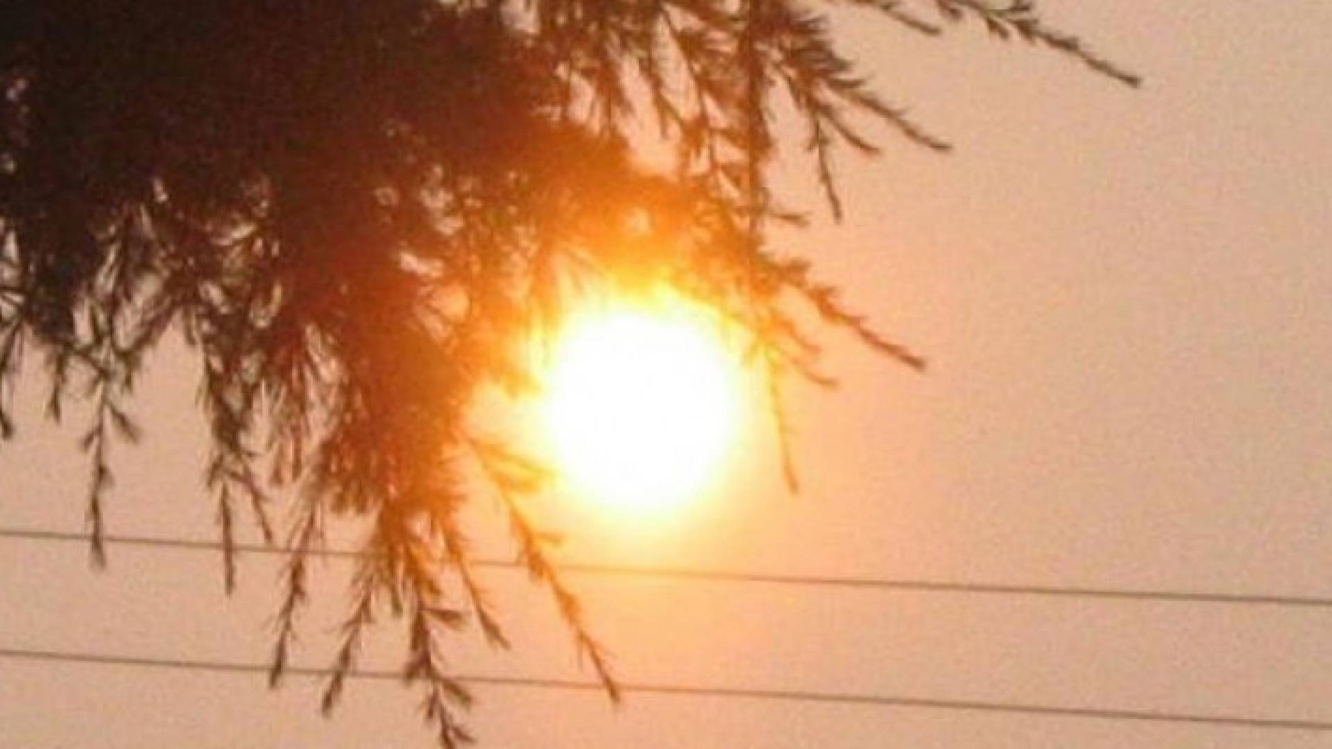 الجمعة: طقس حار نسبي في معظم المناطق ورياح نشطة مثيرة للغبار في المناطق الصحراوية