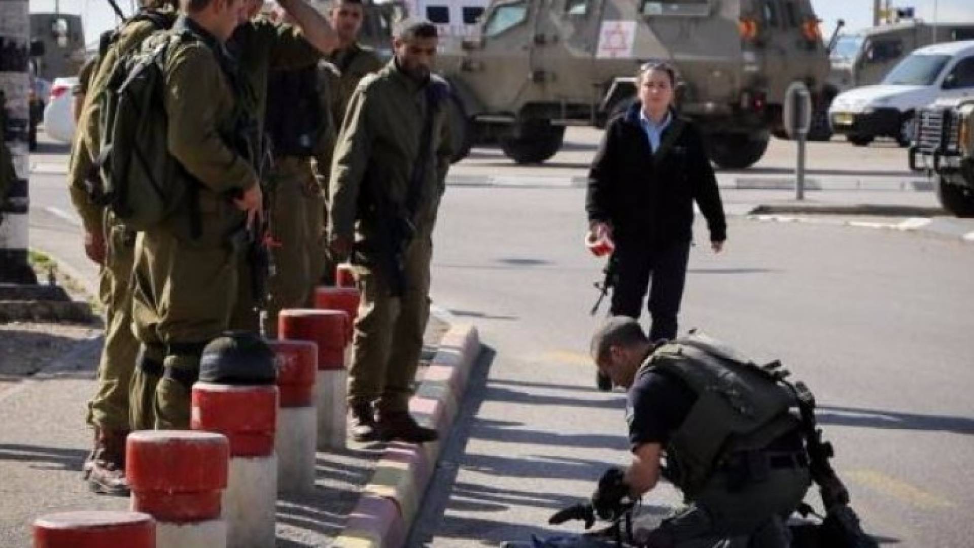 الاحتلال يعتقل فلسطينيا بزعم نيته تنفيذ عملية بالقدس