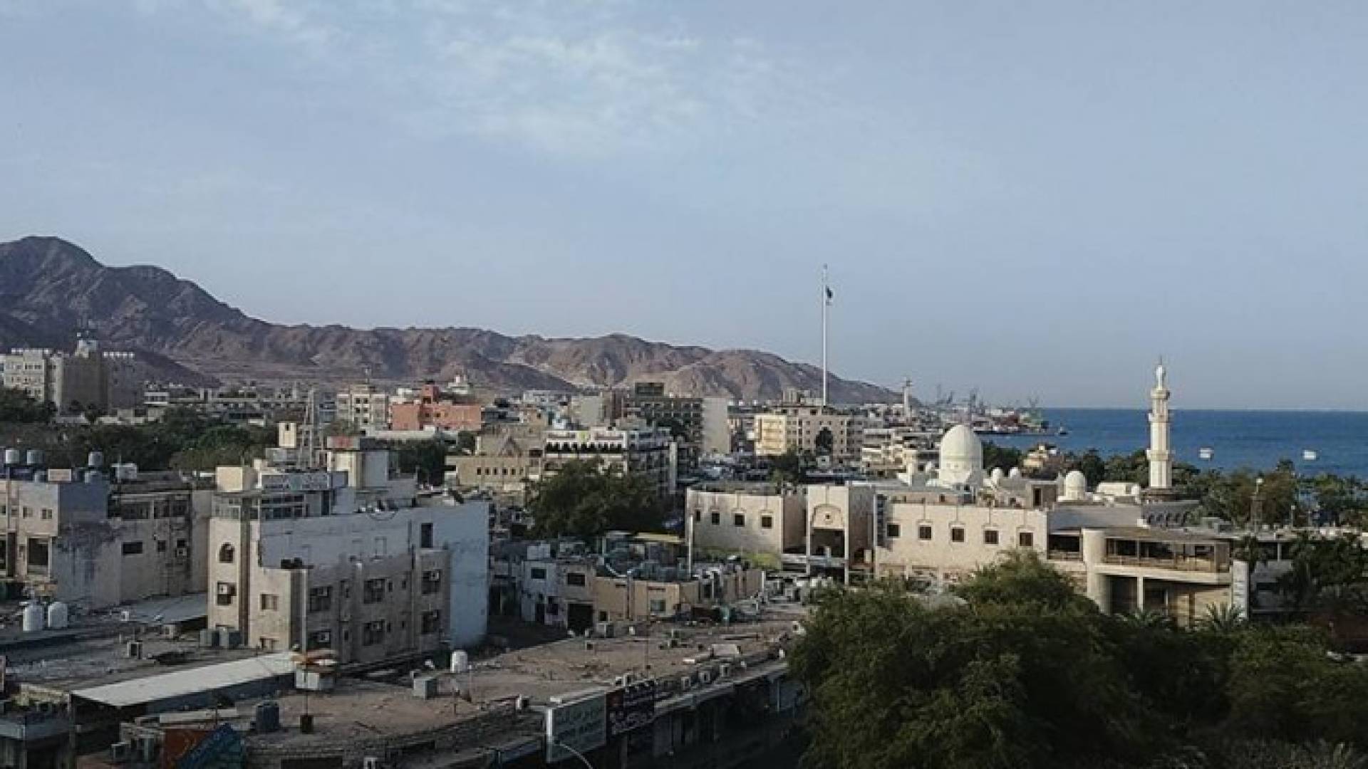 كتلة هوائية حارة .. العظمى تقارب 40 مئوية