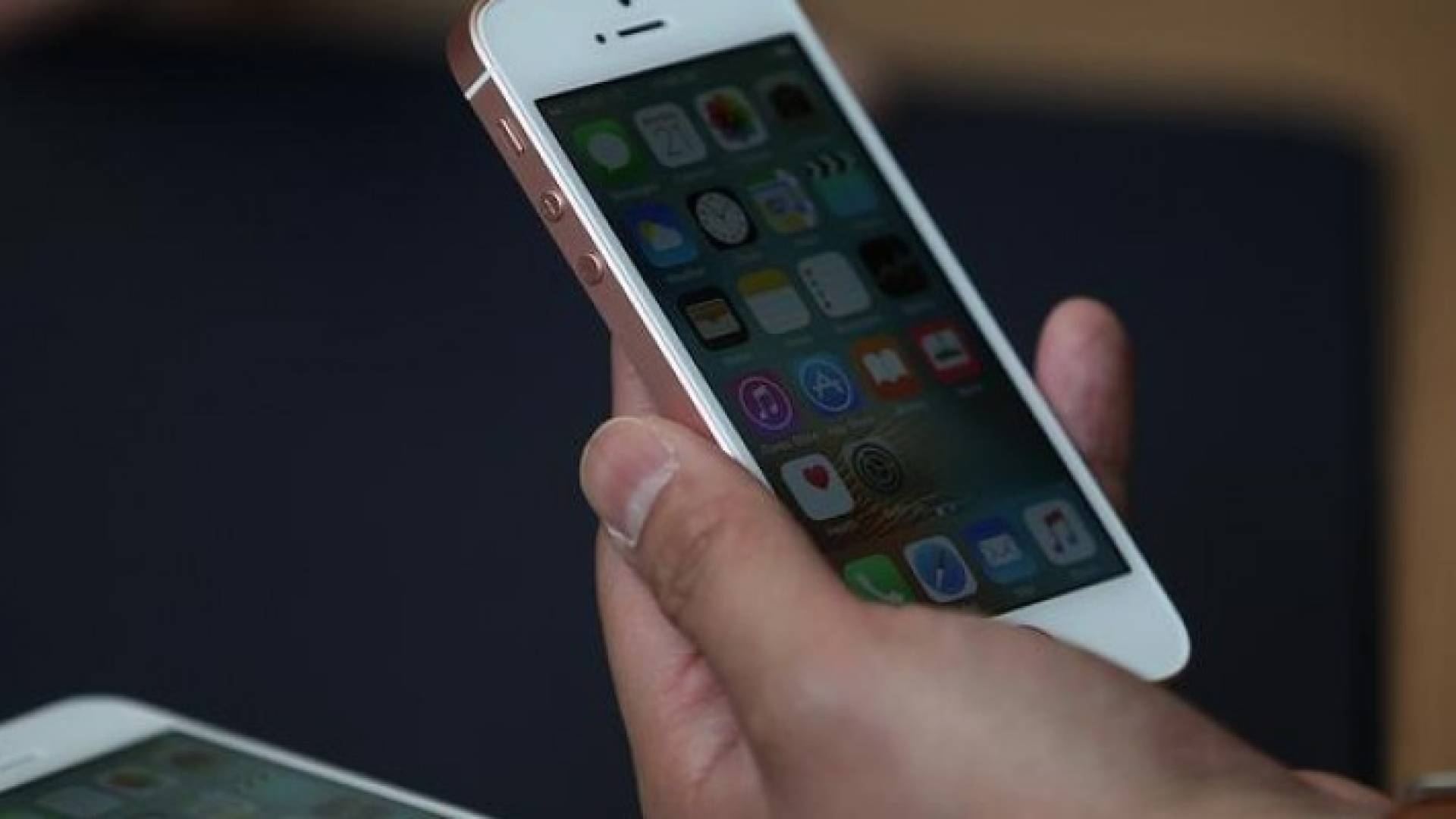 إلى ربع سكان العالم.. احذروا حصان طروادة وكل ضغطة زر