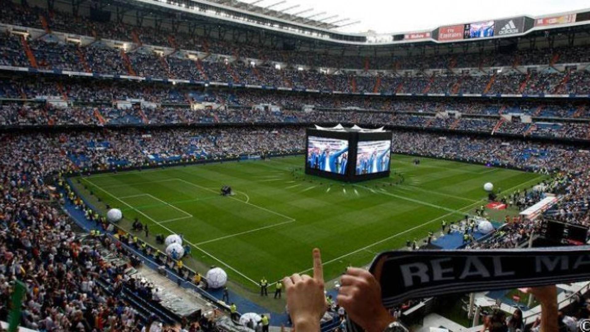 ريال مدريد ينقل نهائي دوري أبطال أوروبا إلى البرنابيو