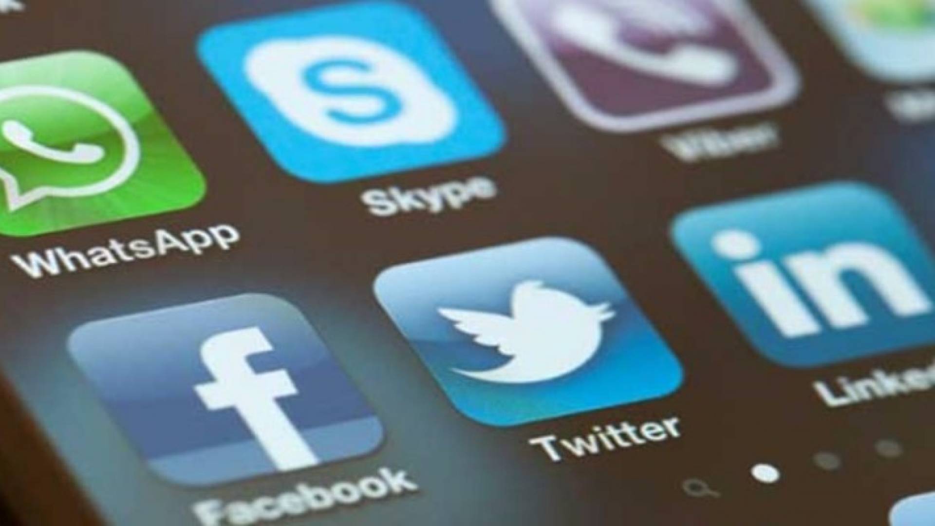 اتفاق بعدم فرض أية رسوم على المكالمات الصوتية عبر الانترنت