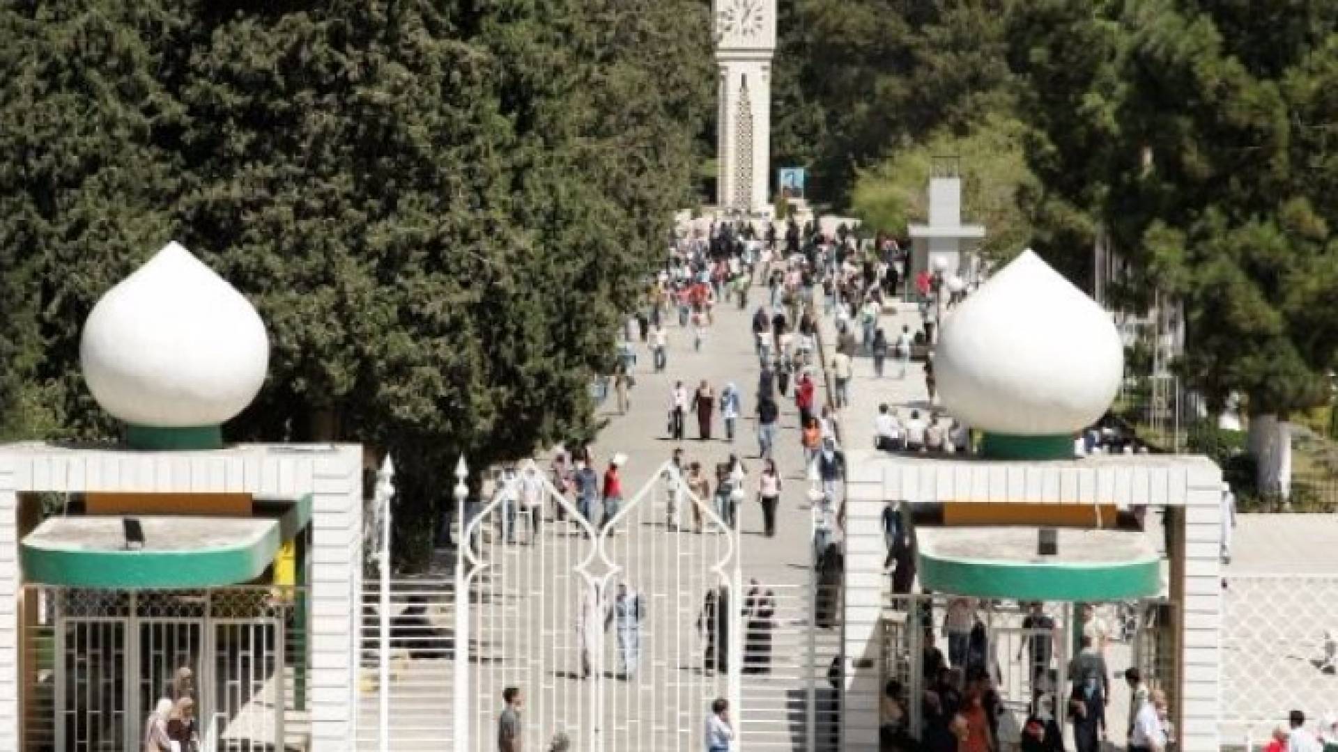 الجامعة الأردنية - تعبيرية