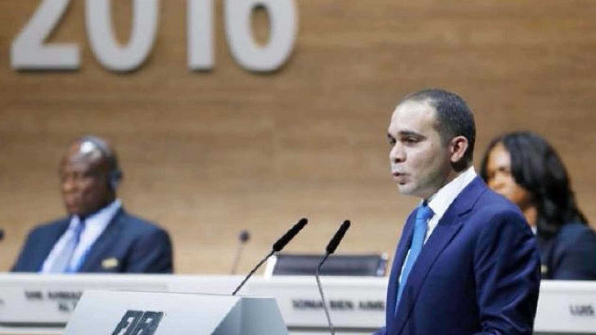 الأمير علي: انفانتينو ارتكب الخيانة الكاملة للفيفا