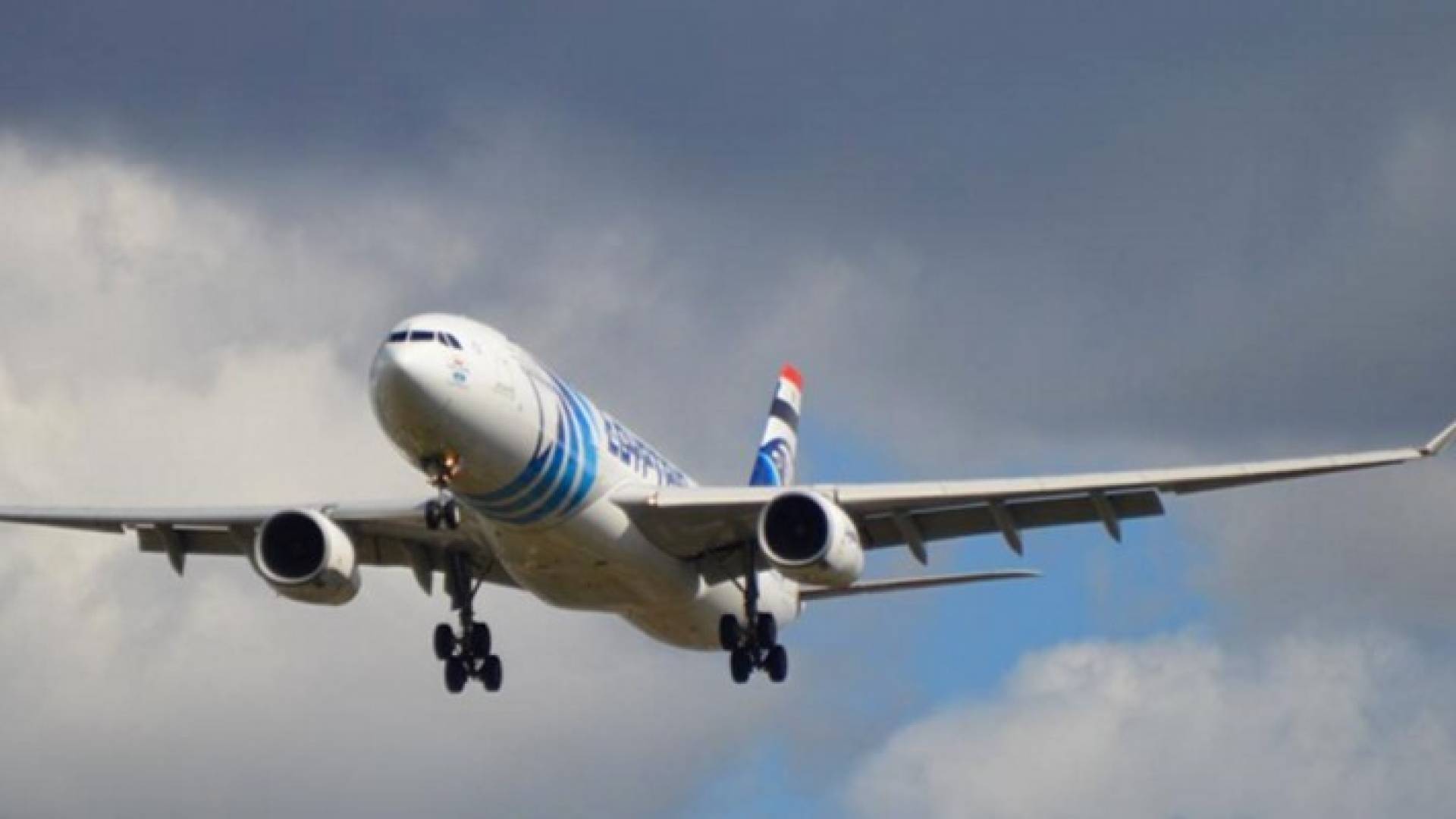 اختفاء طائرة مصرية قادمة من باريس على متنها 59 راكبا