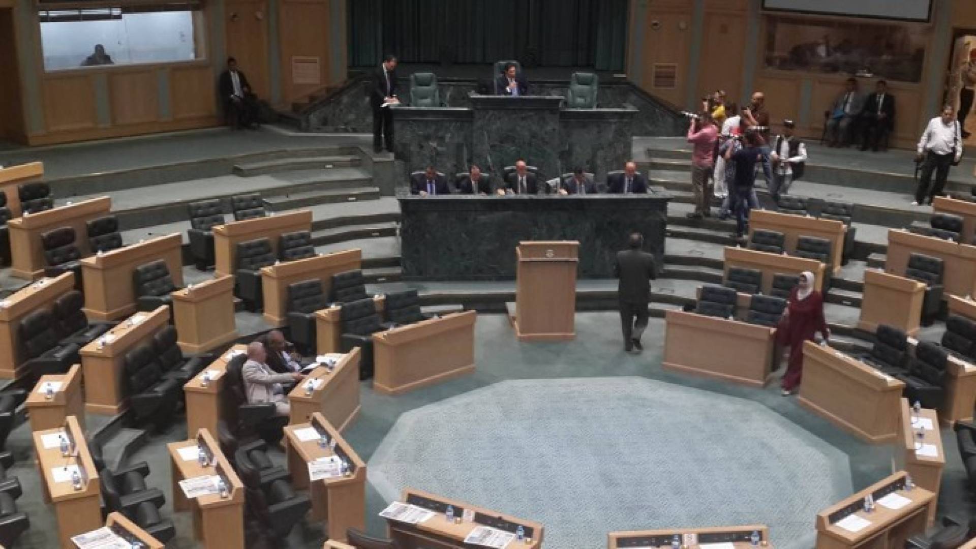 النواب يستثنون الشركات الاسرائيلية من قانون صندوق الإستثمار