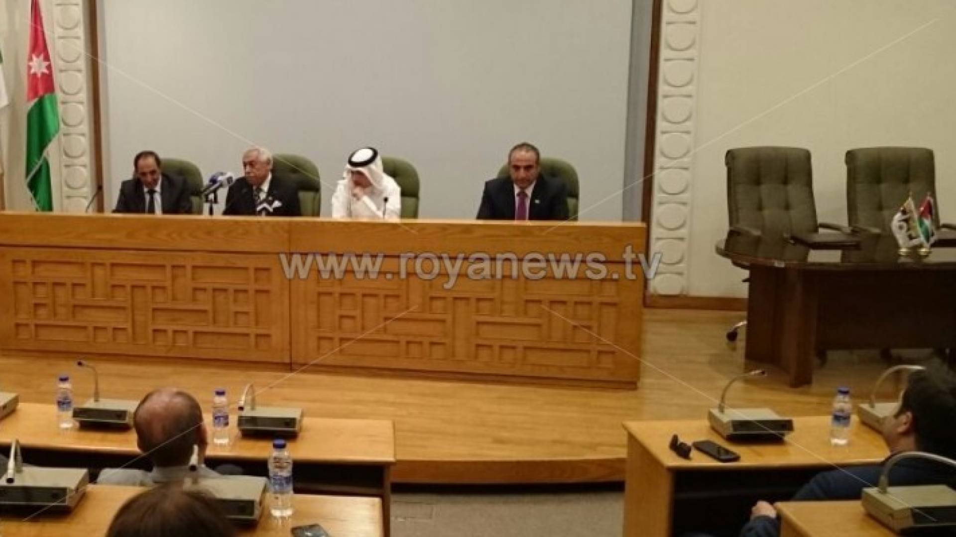 استئناف العمل بمشروع بوابة الاردن " ابراج السادس " بكلفة 115 مليون دولار