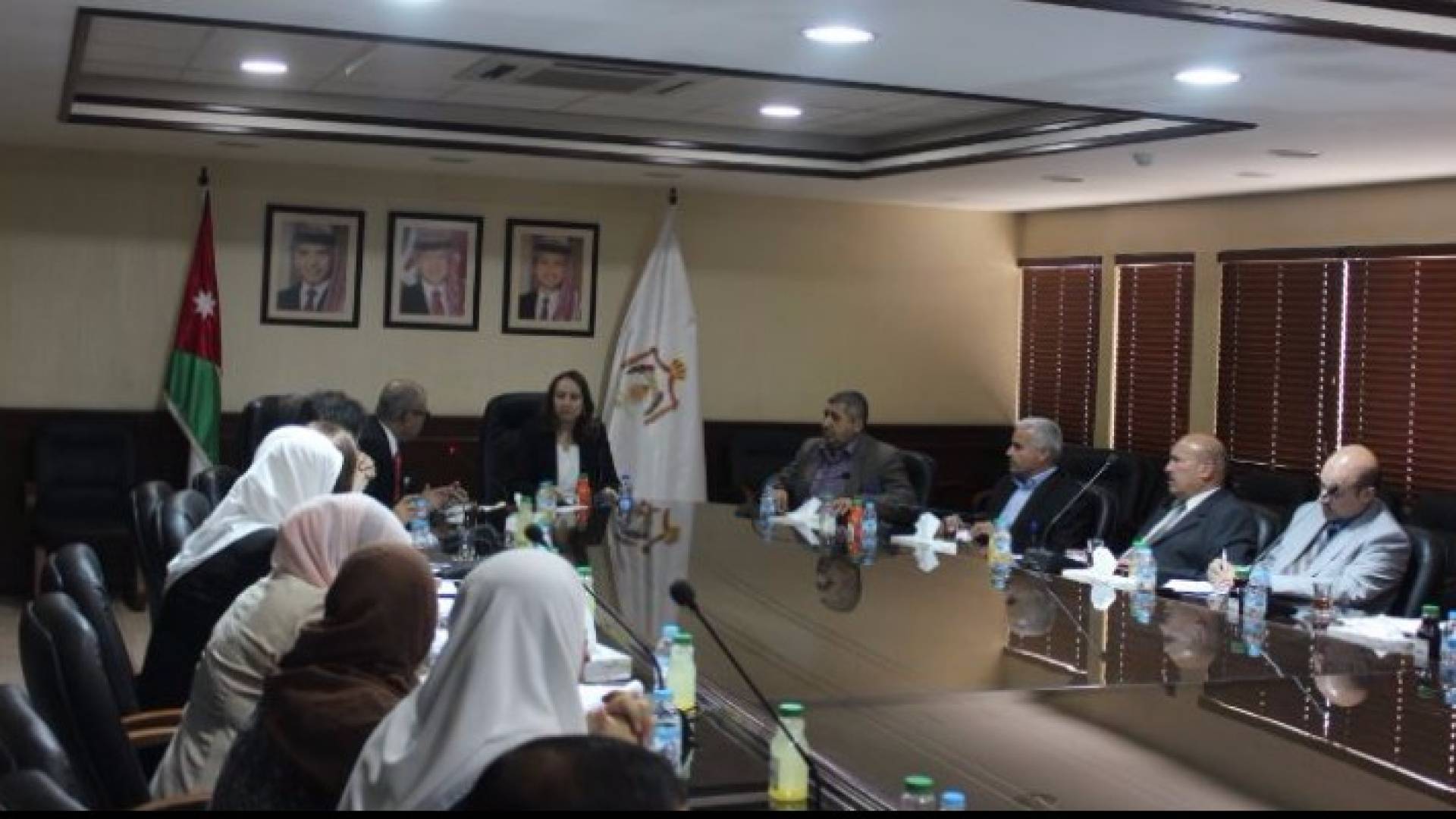 وزيرة الصناعة والتجارة تطلب تكثيف الرقابة على الاسواق في كافة المحافظات