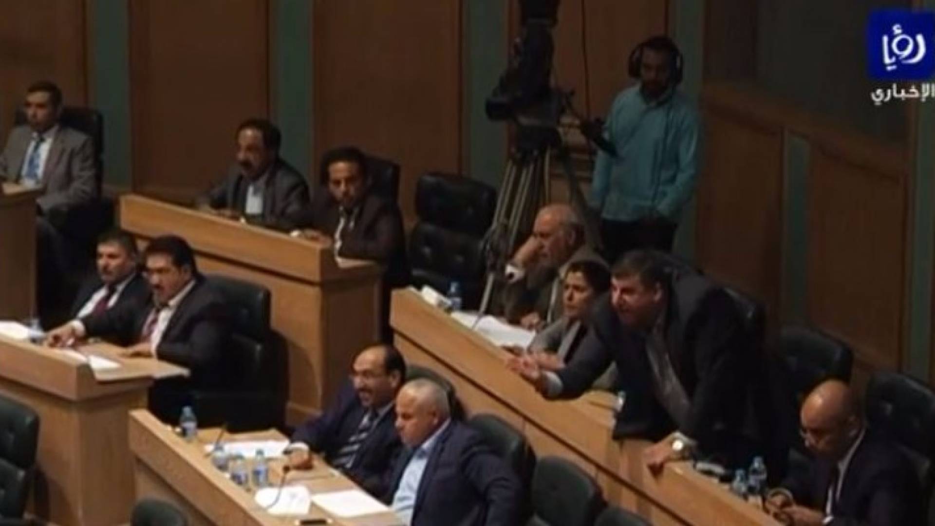 بالفيديو: تراشق اتهامات تحت القبة والسبب " إسرائيل " !