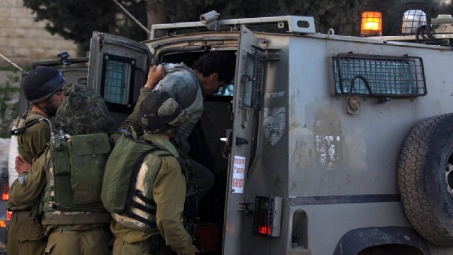 اعتقالات الاحتلال الاسرائيلي - أرشيفية