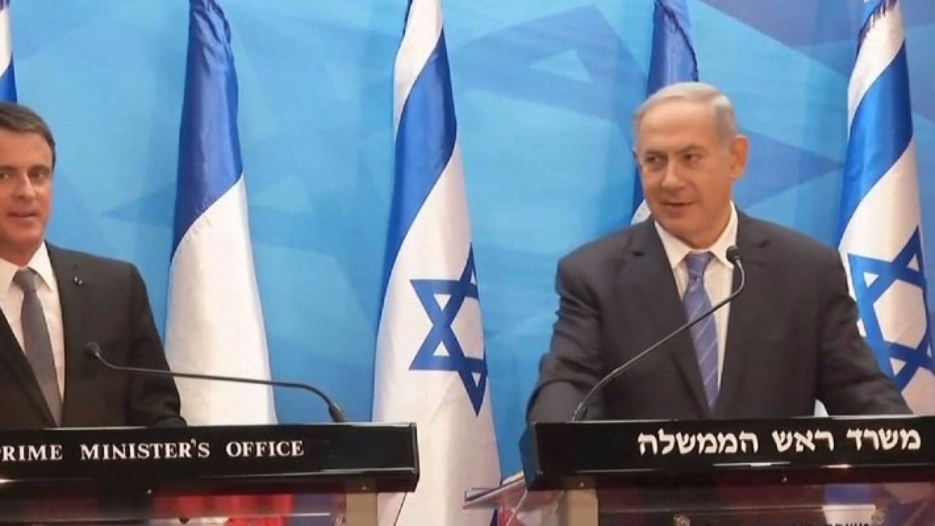 نتانياهو يعرض لقاء عباس ويجدد رفض مبادرة فرنسا