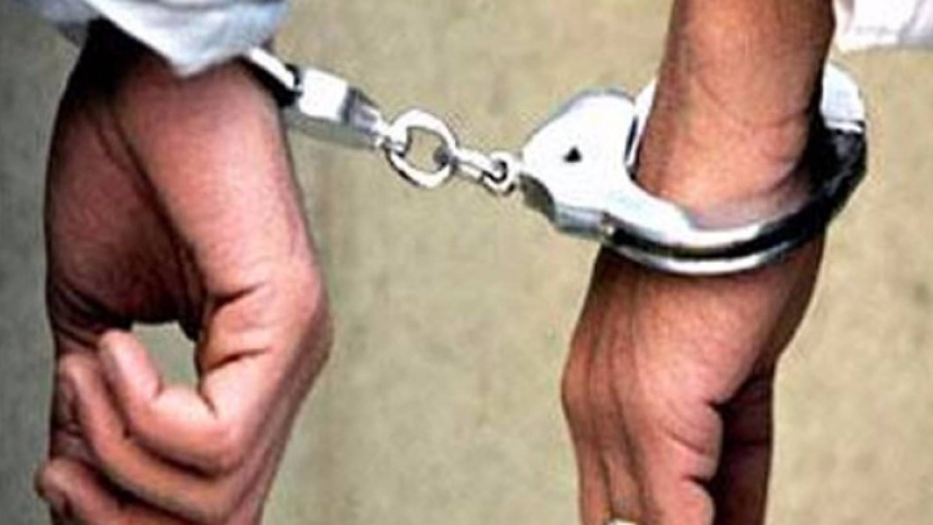 القبض على عصابة سرقت عشرات المنازل والمحال التجارية في اربد