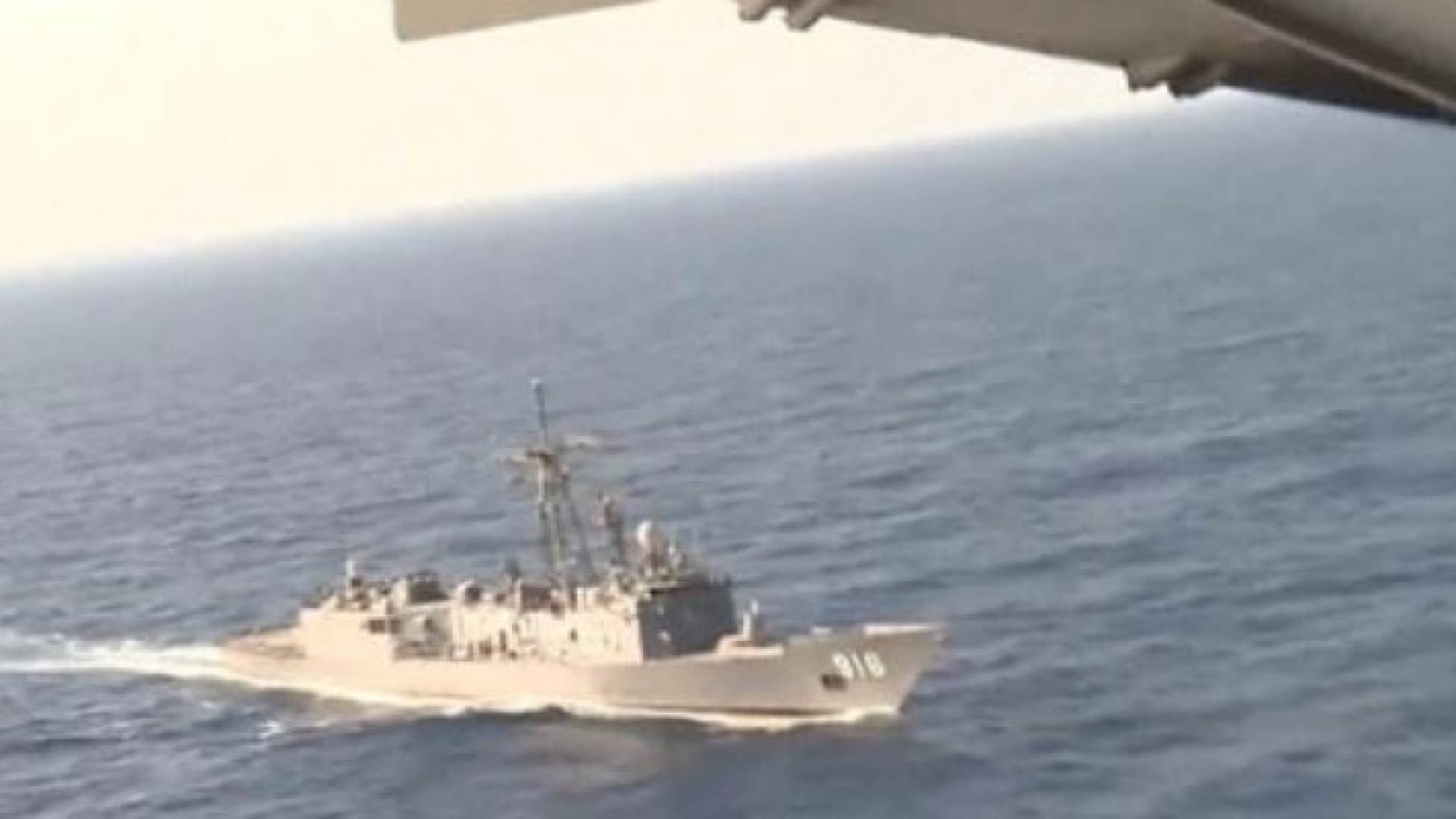 كيف يتم البحث عن حطام الطائرة المصرية وانتشال الأشلاء؟