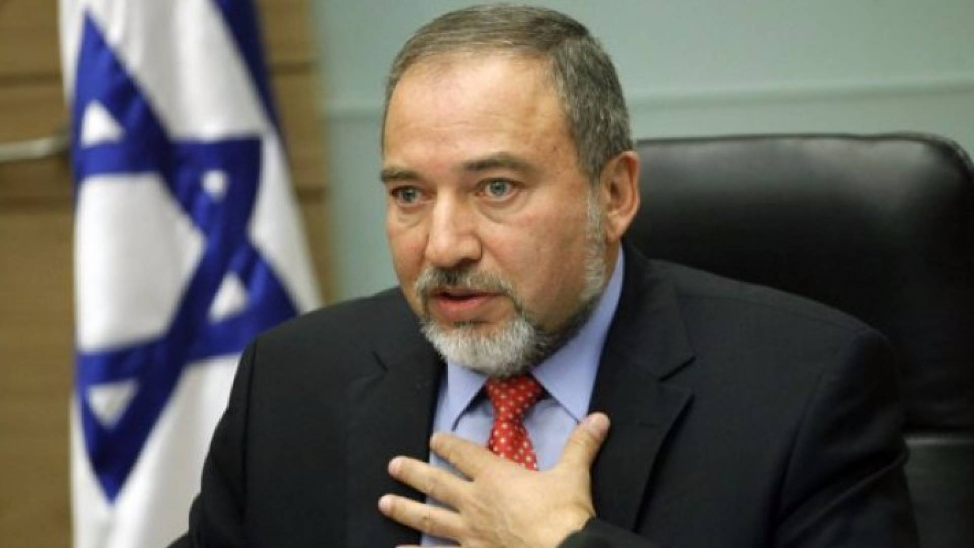 اتفاق يقضي بانضمام ليبرمان الى الحكومة الاسرائيلية