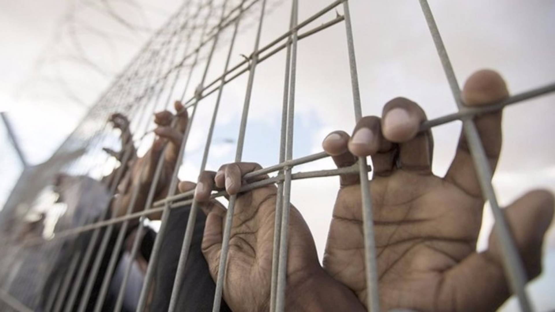 عصيان شامل بسجن حماة المركزي