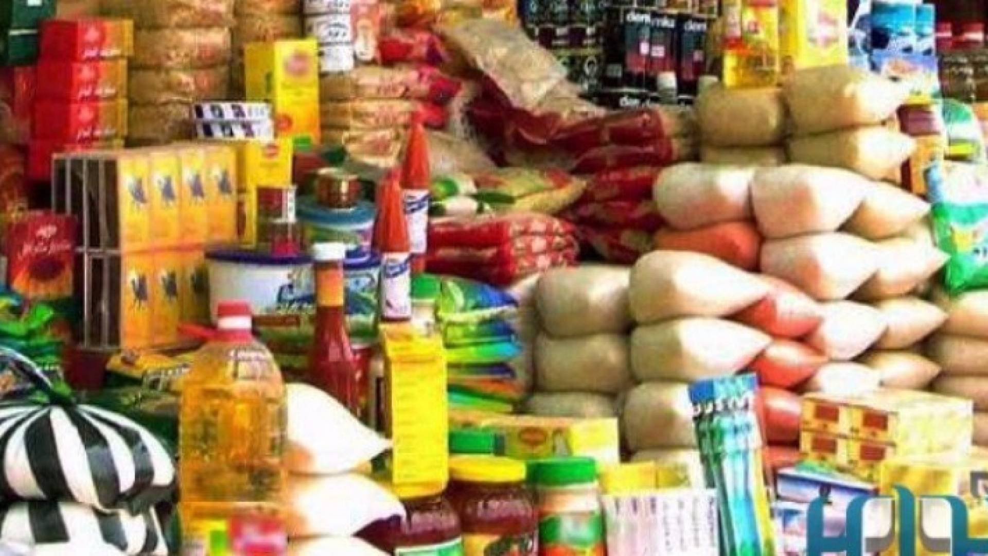 عمان: إتلاف 664 طن مواد غذائية وإيقاف 424 مؤسسة منذ بداية العام