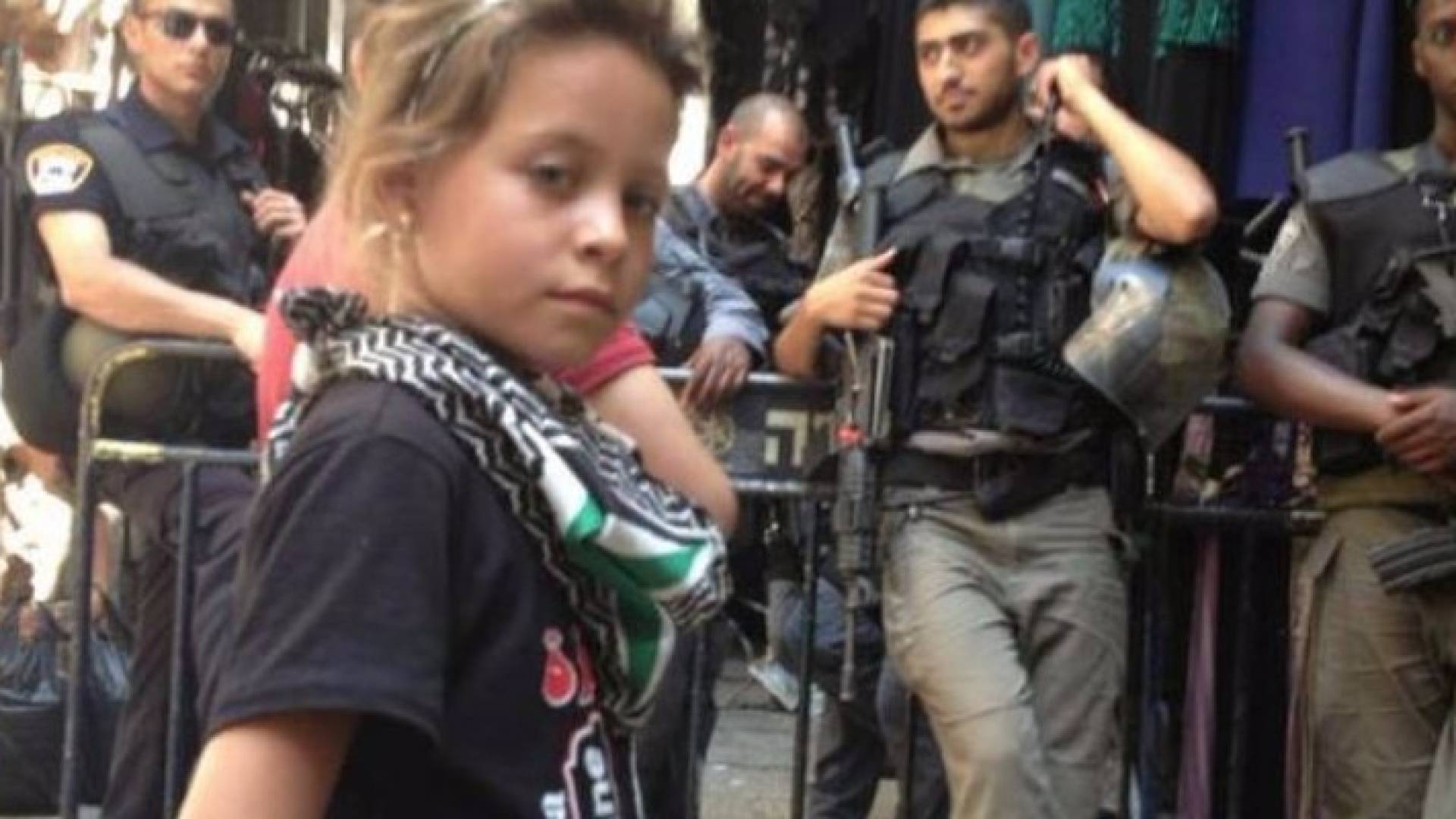 أصغر صحفية في العالم.. فلسطينية عمرها 10 سنوات