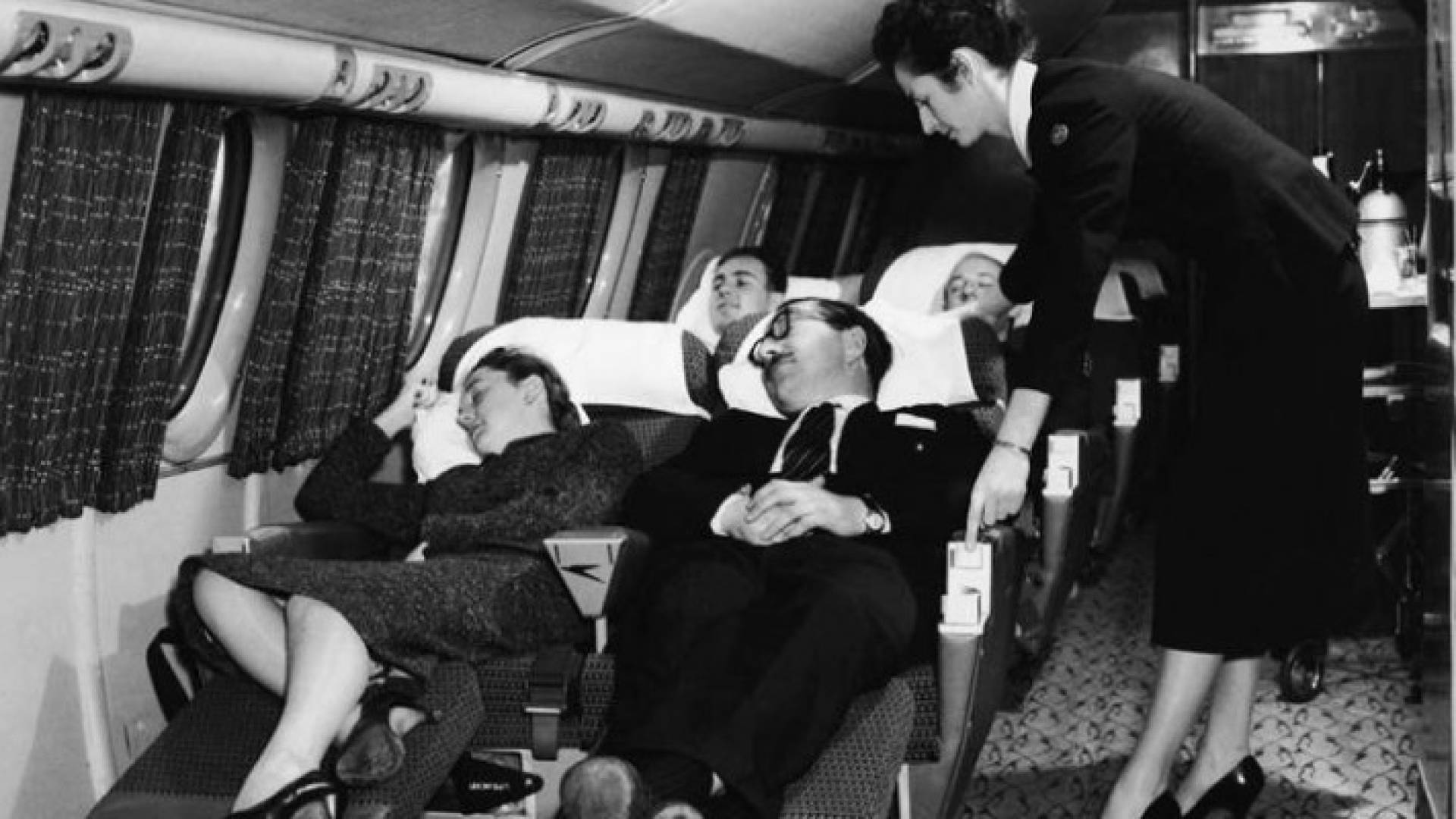 12 سلوكا منفرا للمسافرين في المطارات