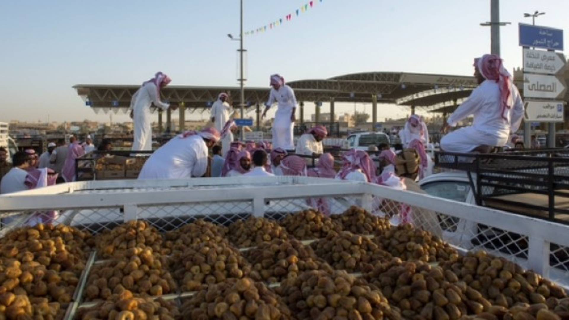 كم يصرف السعوديون على التمور في رمضان؟