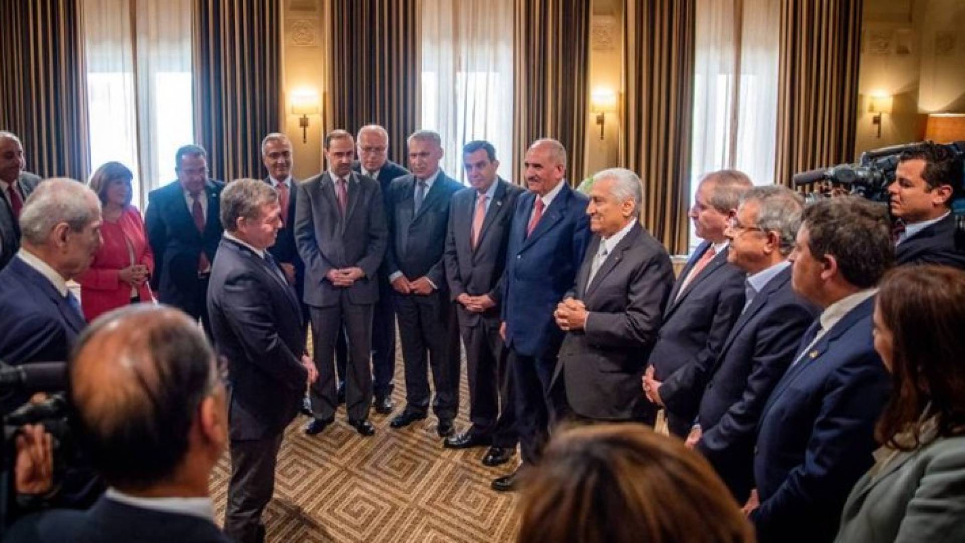 النسور للملك: تدابيرك عوضت الكثير من الخسائر