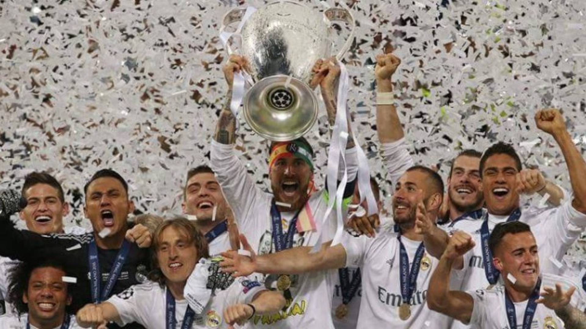 لاعبو ريال مدريدبعد التتويج
