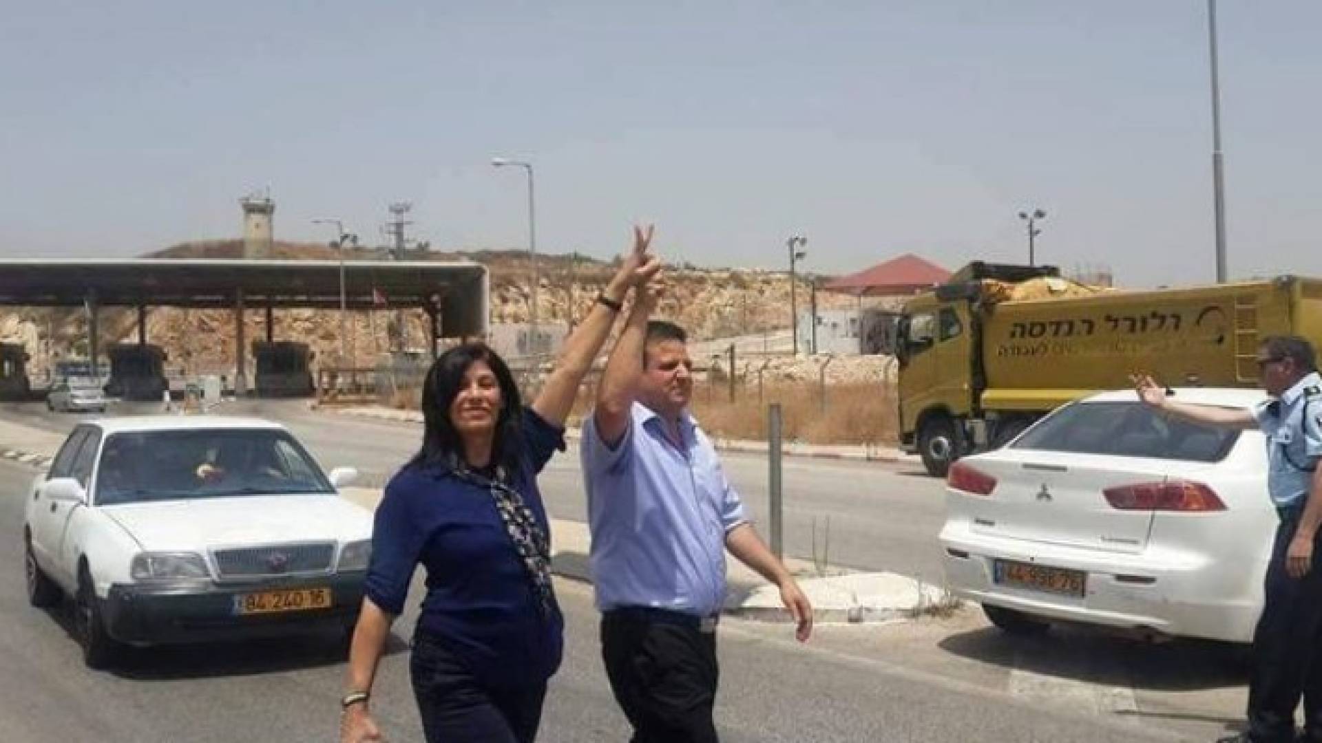 الاحتلال يفرج عن عضو المجلس التشريعي الفلسطيني خالدة جرار