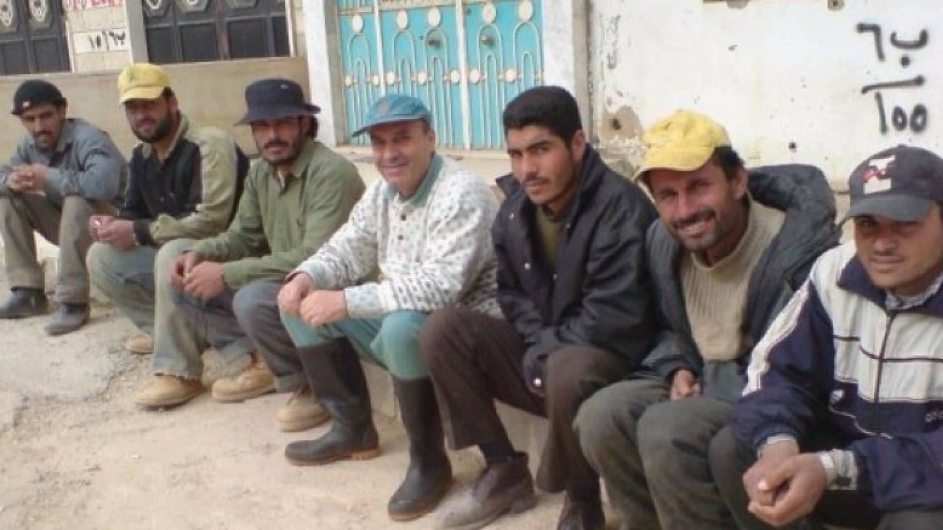 مفوضية اللاجئين: لا قطع للدعم عن السوريين الحاصلين على تصاريح عمل