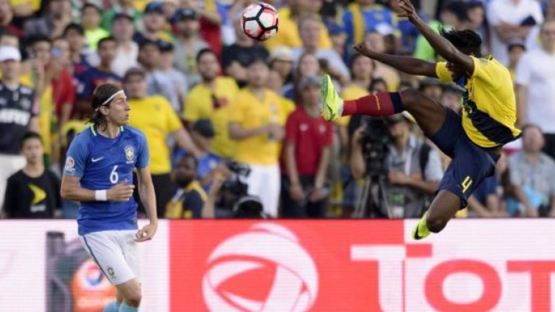 البرازيل تسقط في فخ التعادل أمام الإكوادور بكوبا أميركا