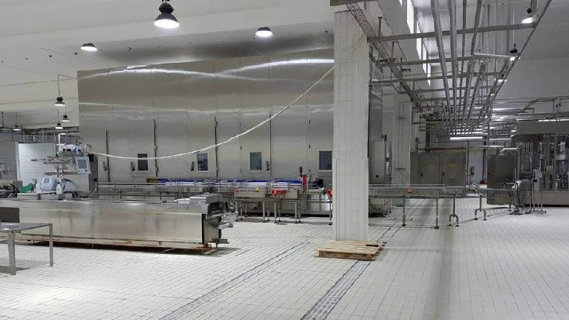 صورة نشرها المصنع للخطوط انتاجه على الفيس بوك