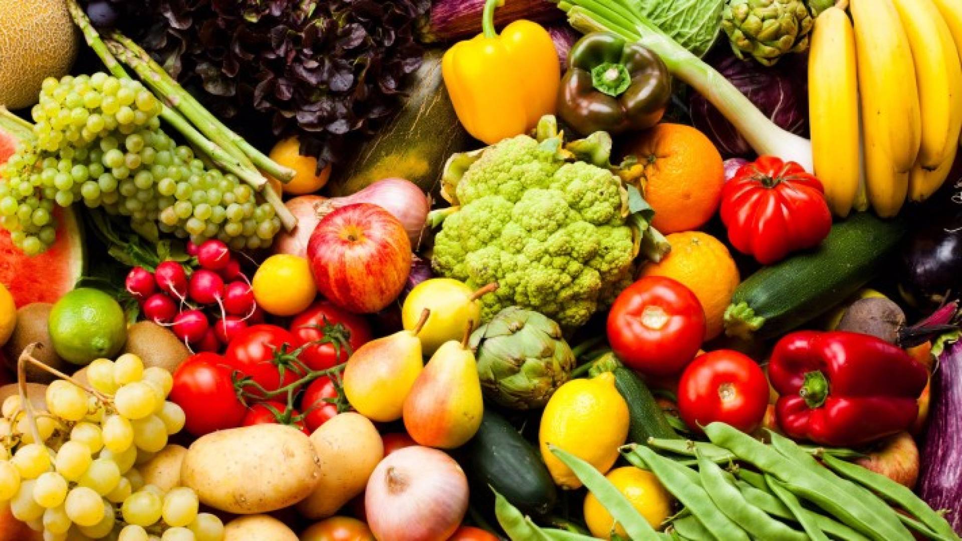 اسعار عدد من اصناف الخضار والفواكه بالسوق المركزي