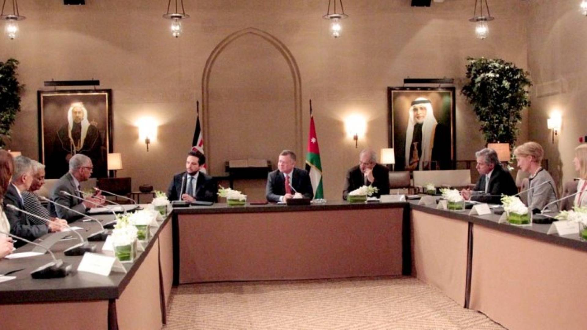الملك يستقبل المدير العام لوكالة (ناسا) الأميركية