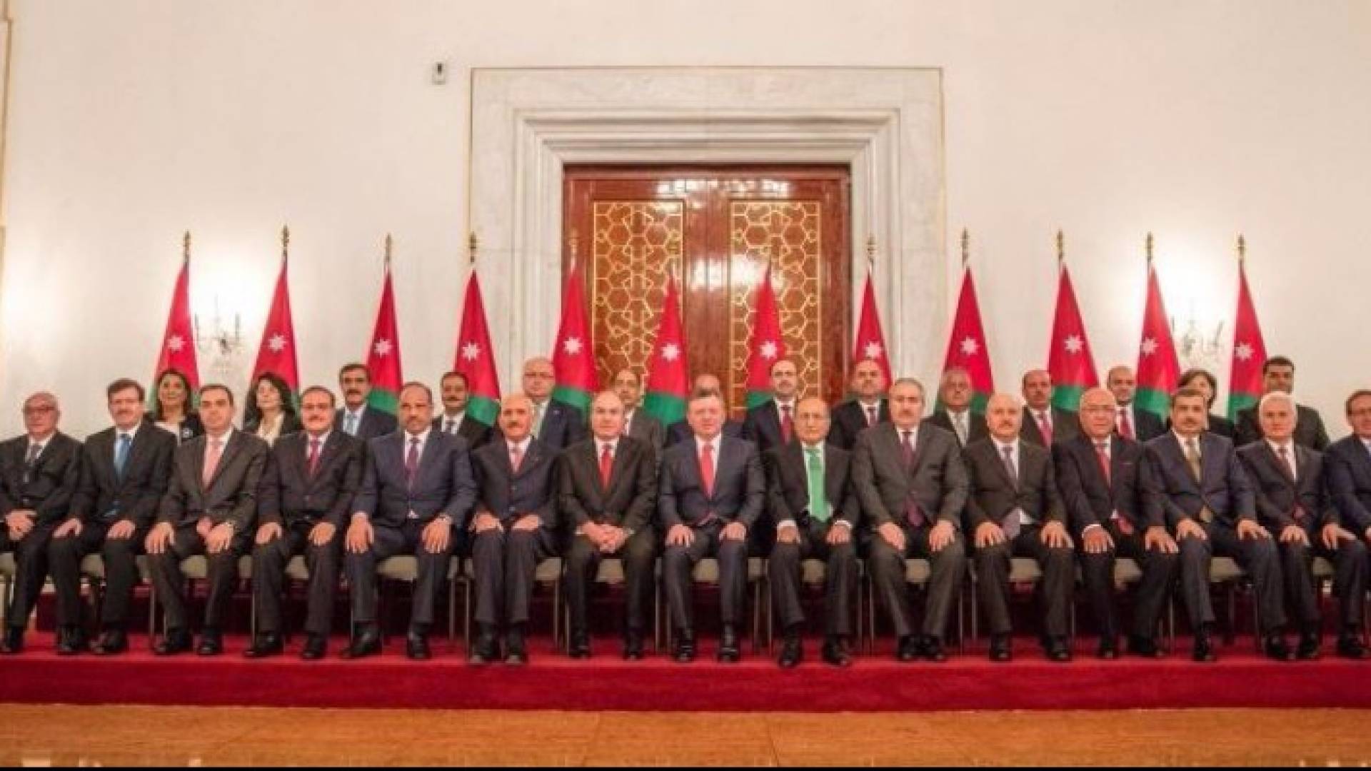 62 % من الاردنيين يعتقدون ان حكومة الملقي قادرة على تحمل المسؤولية