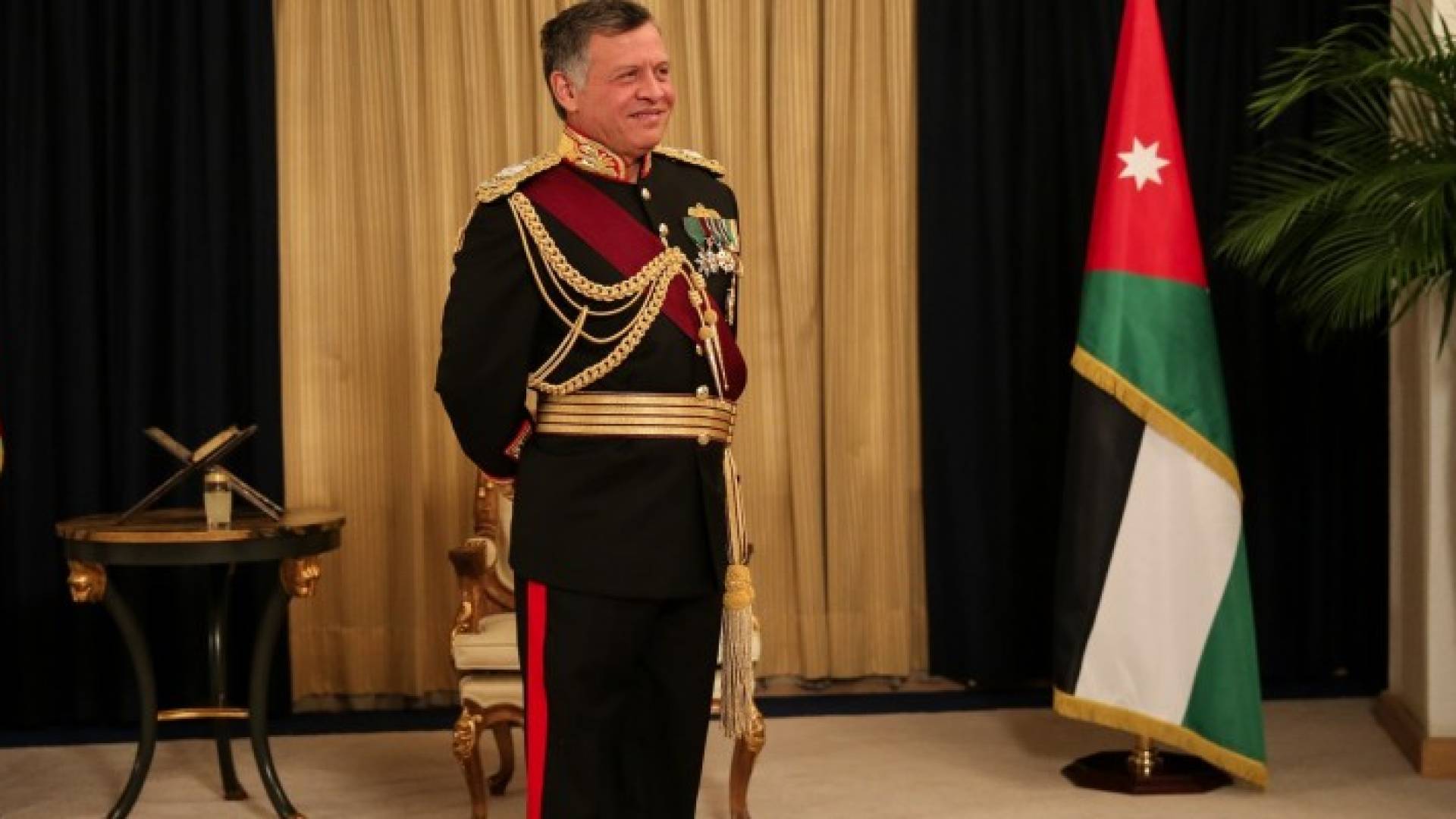 الأردنيون يحتفلون اليوم بالعيد السابع عشر لجلوس الملك على العرش