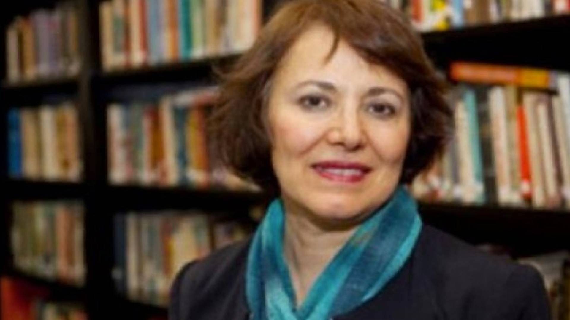 إيران تعتقل عالمة كندية