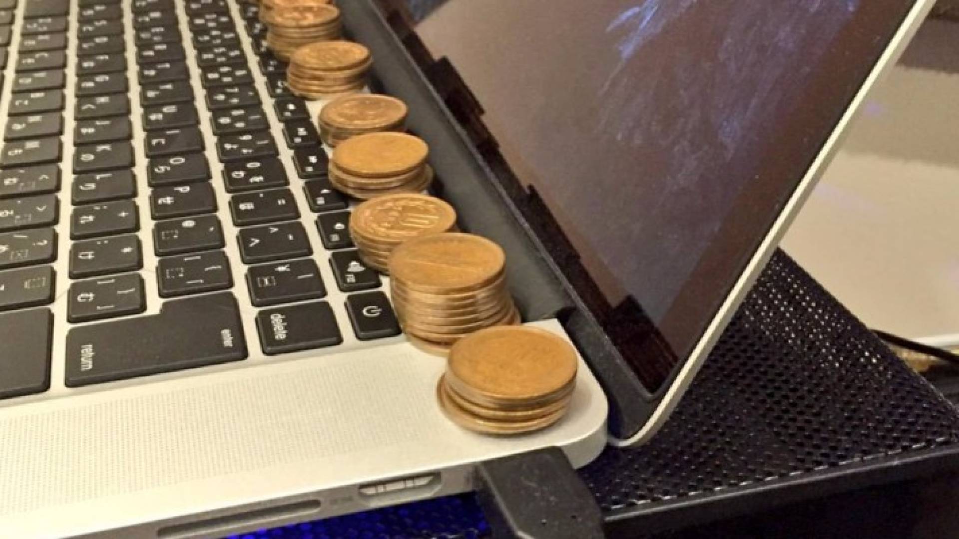 " علاج سحري " لارتفاع حرارة " اللابتوب "