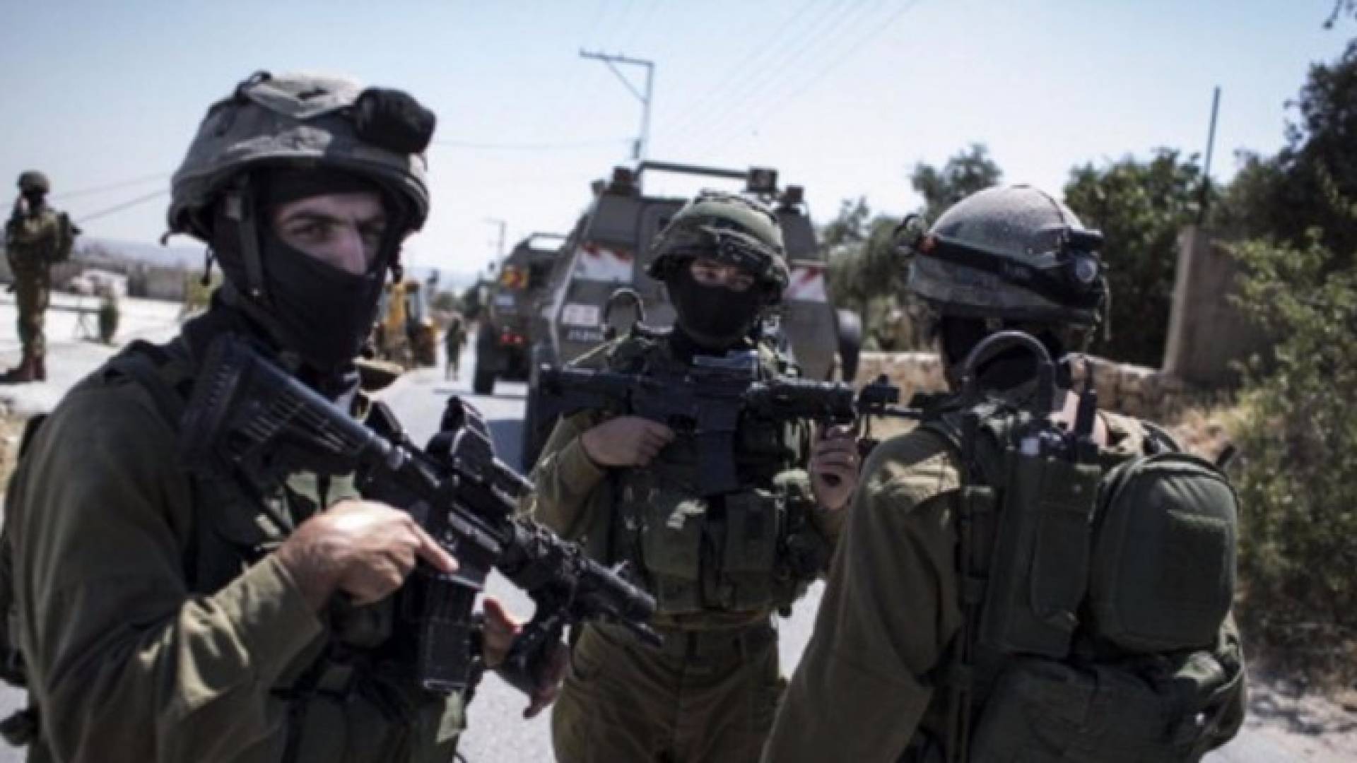 الاحتلال الإسرائيلي يهدم منزل فلسطيني في الخليل