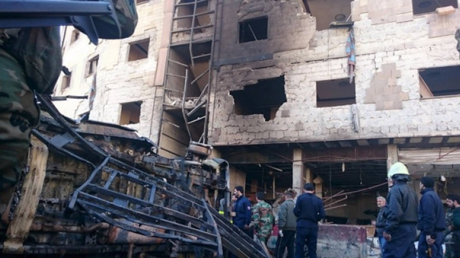 قتلى وجرحى بتفجيرين متزامنين في "السيدة زينب" بدمشق