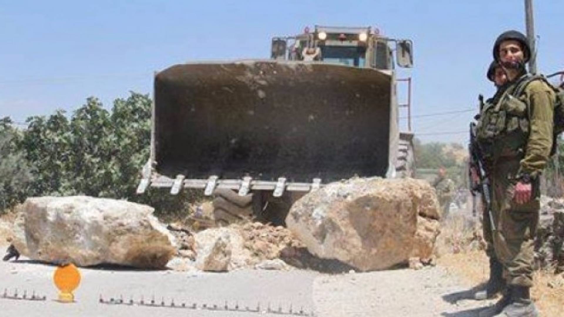 لليوم الرابع .. الاحتلال يحاصر 120 ألف نسمة في يطا